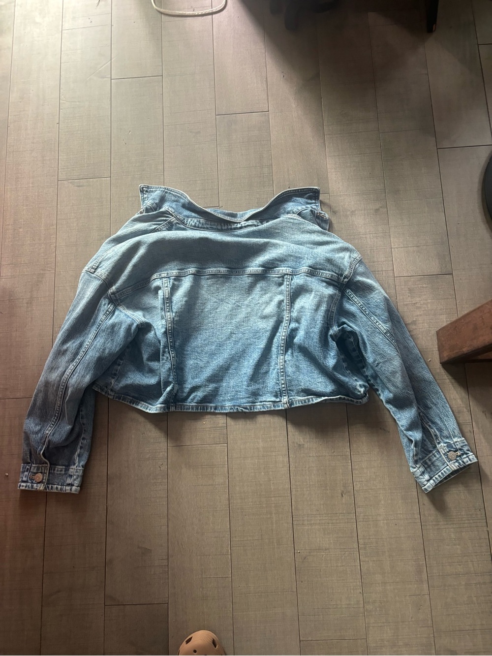♥️5/$25♥️Light Blue Denim Jacket - Women's Classic Cropped Jean Jacket - Picture 5 of 5